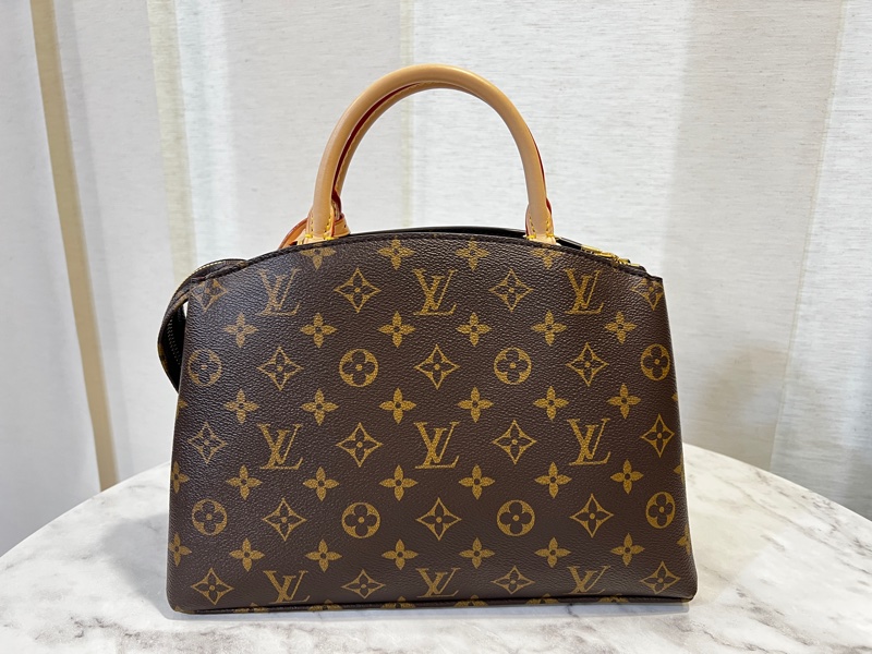 LV 原花 Petit Palais金釦手提斜背包-1