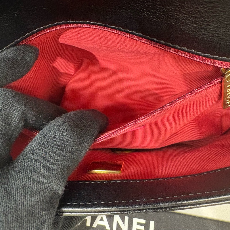 CHANEL香奈兒|22C新款珍珠鏈條口蓋包 黑金 晶片款-16