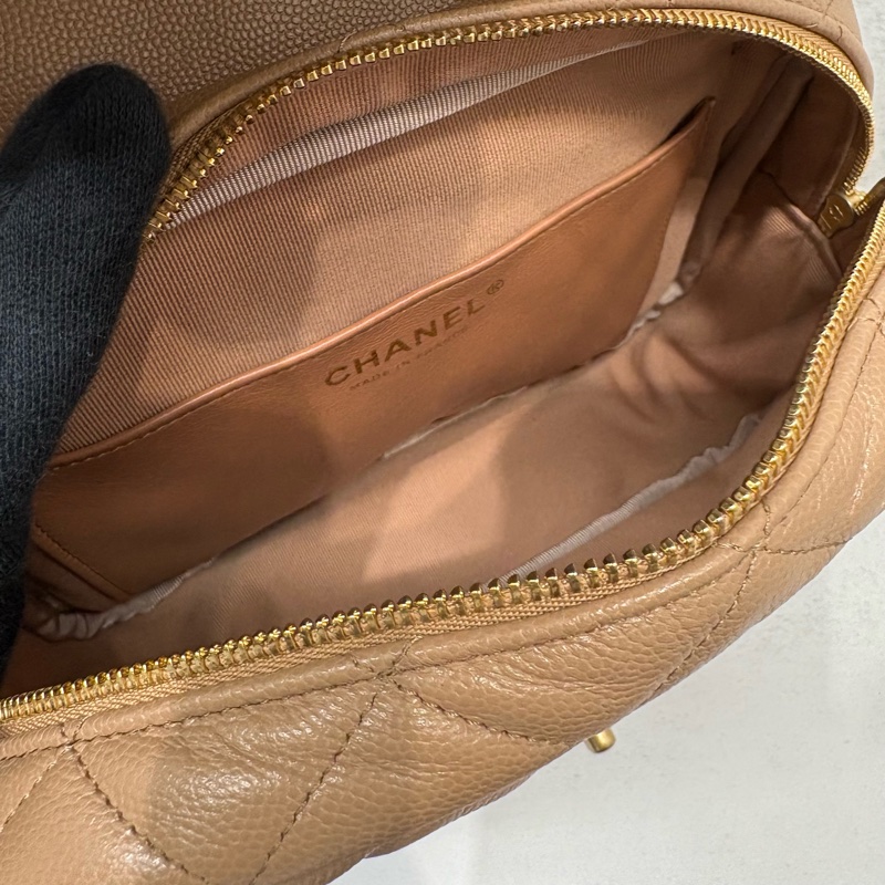 CHANEL香奈兒｜CF大方胖 拉鏈菱格紋口蓋包/相機包 奶茶 晶片款-10