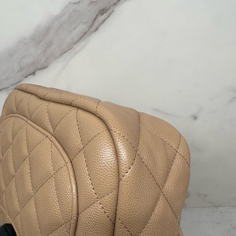 CHANEL香奈兒｜CF大方胖 拉鏈菱格紋口蓋包/相機包 奶茶 晶片款-16