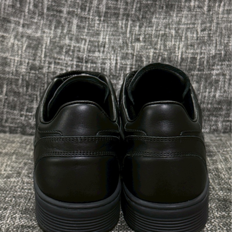 香奈兒23A黑色運動鞋-3