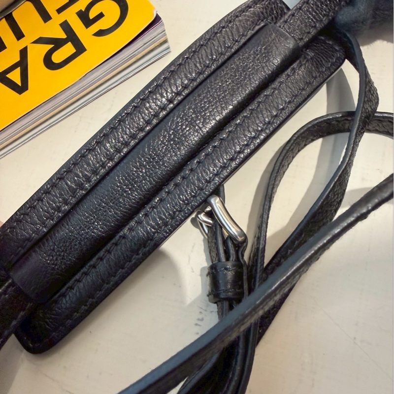 PRADA Cahier黑銀復古宮廷軟盒子包-29