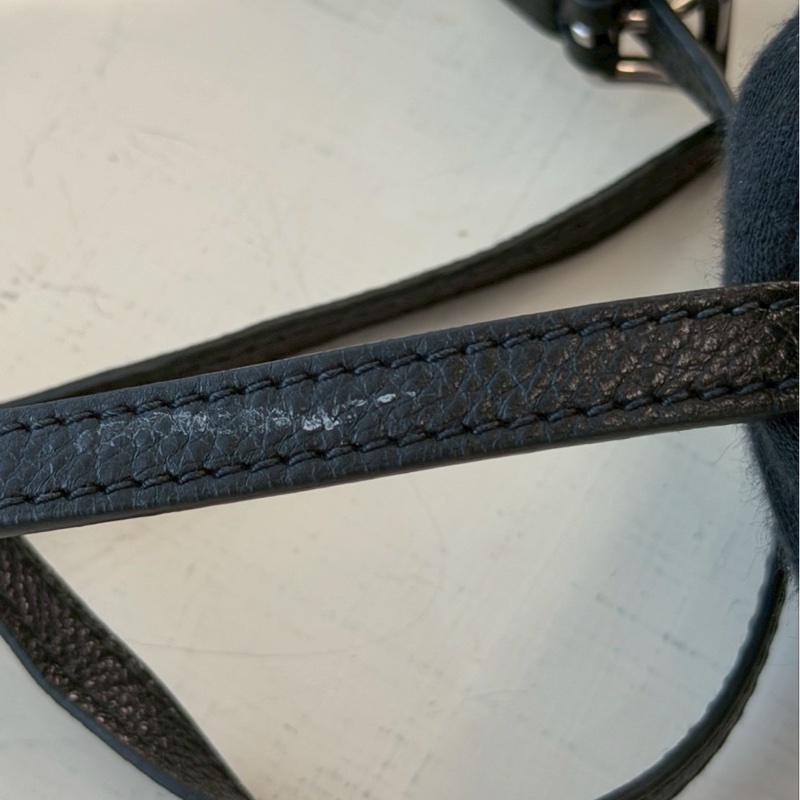 PRADA Cahier黑銀復古宮廷軟盒子包-32