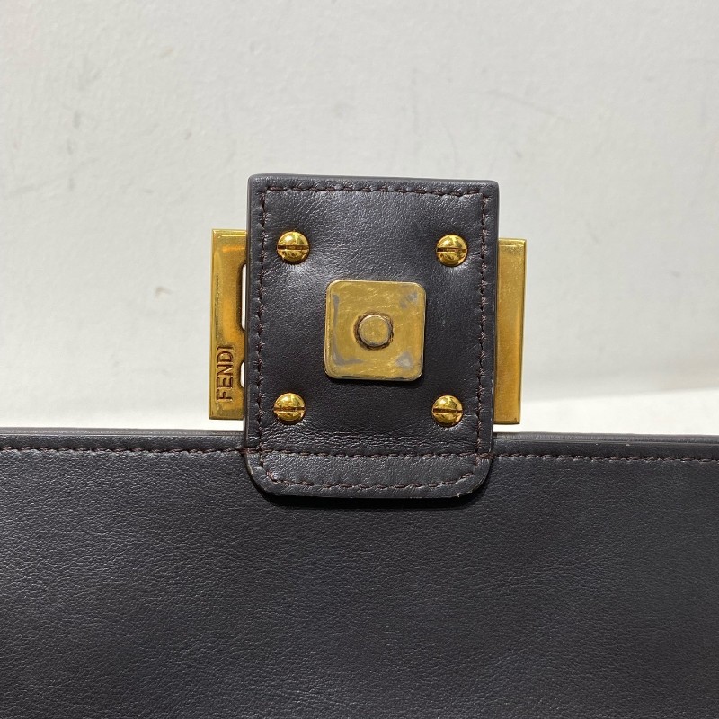 Fendi Baguette 老花法棍鏈條肩背包斜背包 中號-8
