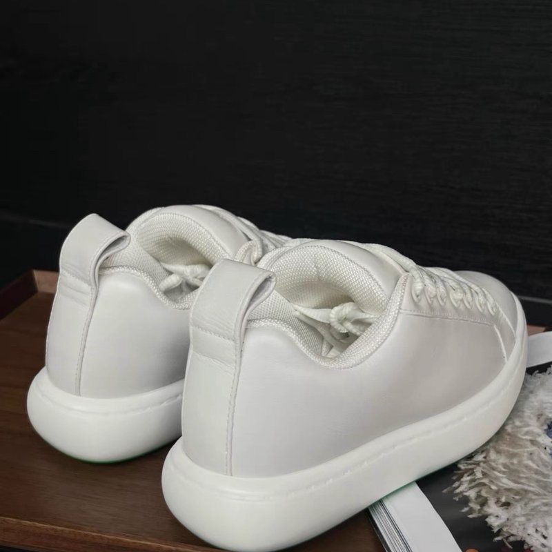 bottega veneta 小白鞋pillow麵包鞋運動鞋 35號 全新配件鞋帶塵袋-2