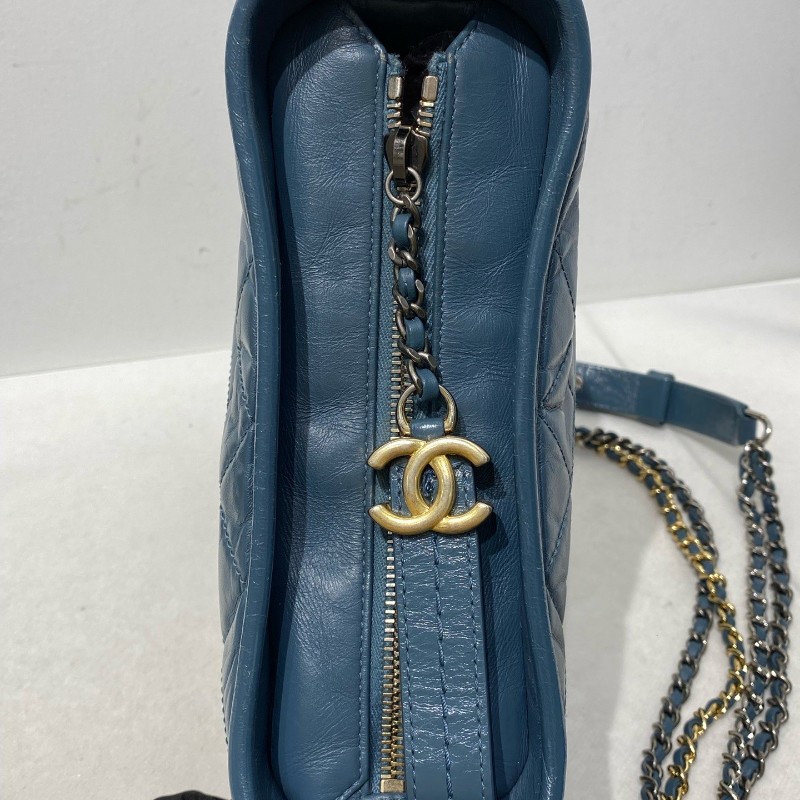 Chanel Gabriellle 流浪包 小號 霧霾藍 肩背包-8