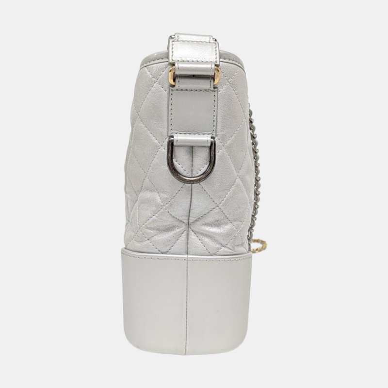 CHANEL GABRIELLE 中號 銀色牛皮菱格紋縫製流浪包單肩包斜挎包-2