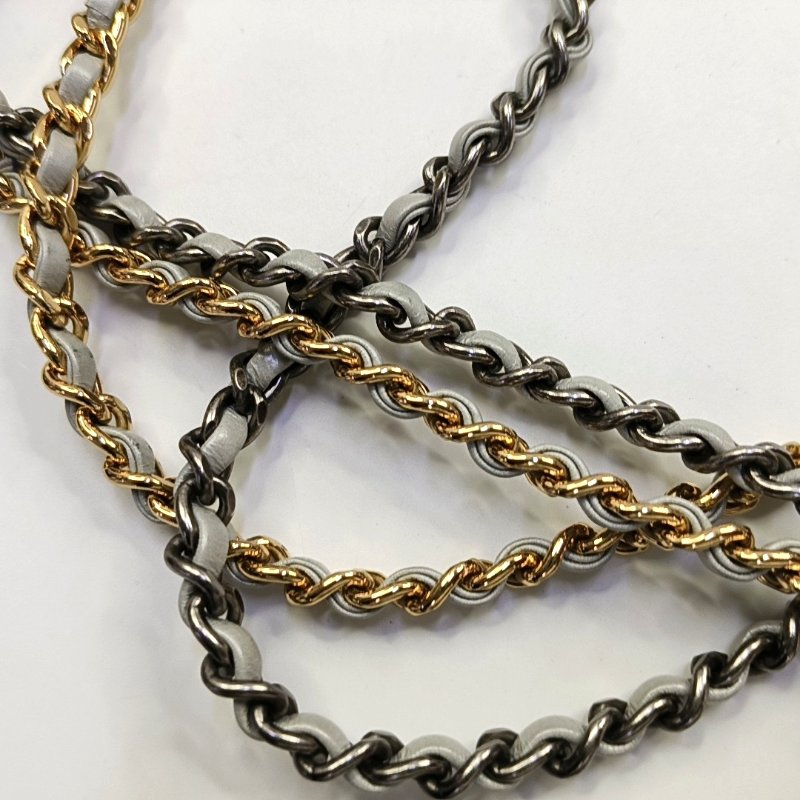 CHANEL GABRIELLE 中號 銀色牛皮菱格紋縫製流浪包單肩包斜挎包-12