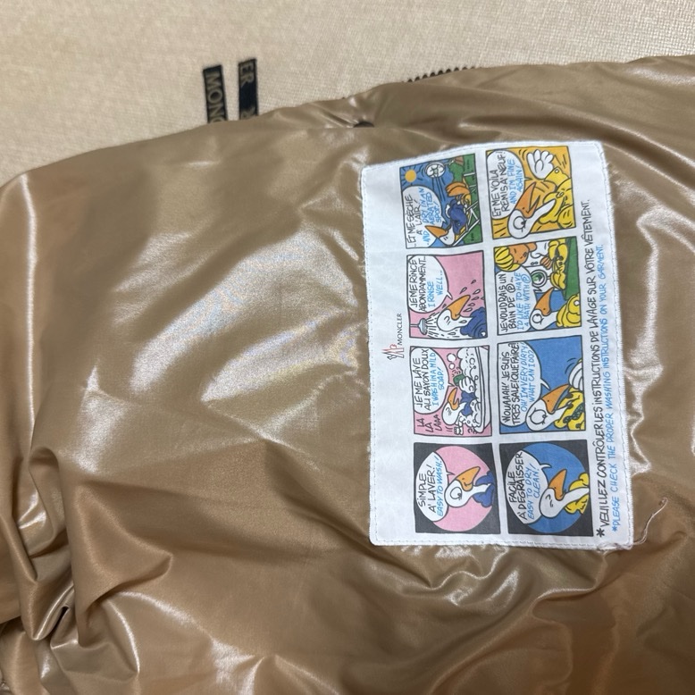 Moncler luzule連帽羽絨背心 尺寸2 黑色內𥚃棕色-1