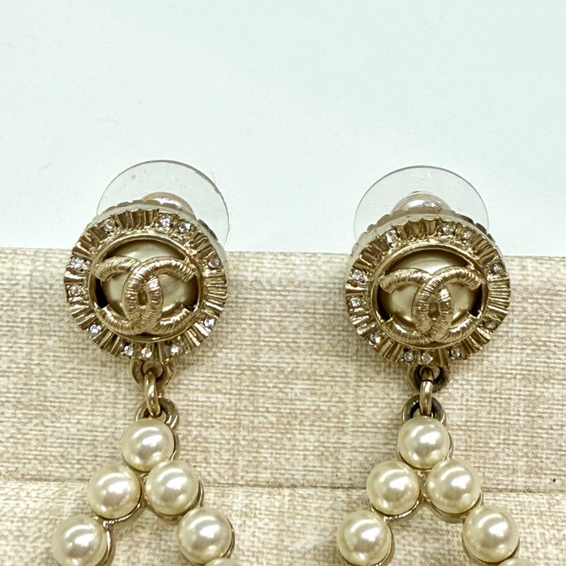CHANEL - 圓形雙C珍珠圈吊墬水晶宮廷風耳環-2