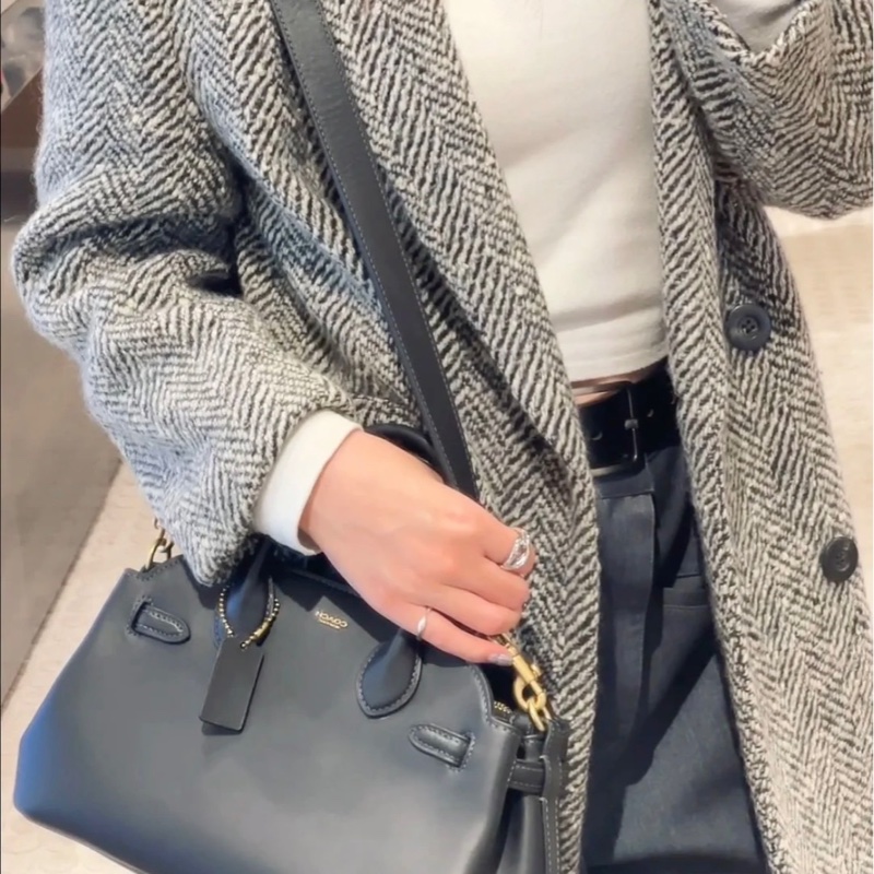 COACH empire26黑色帝國包-4