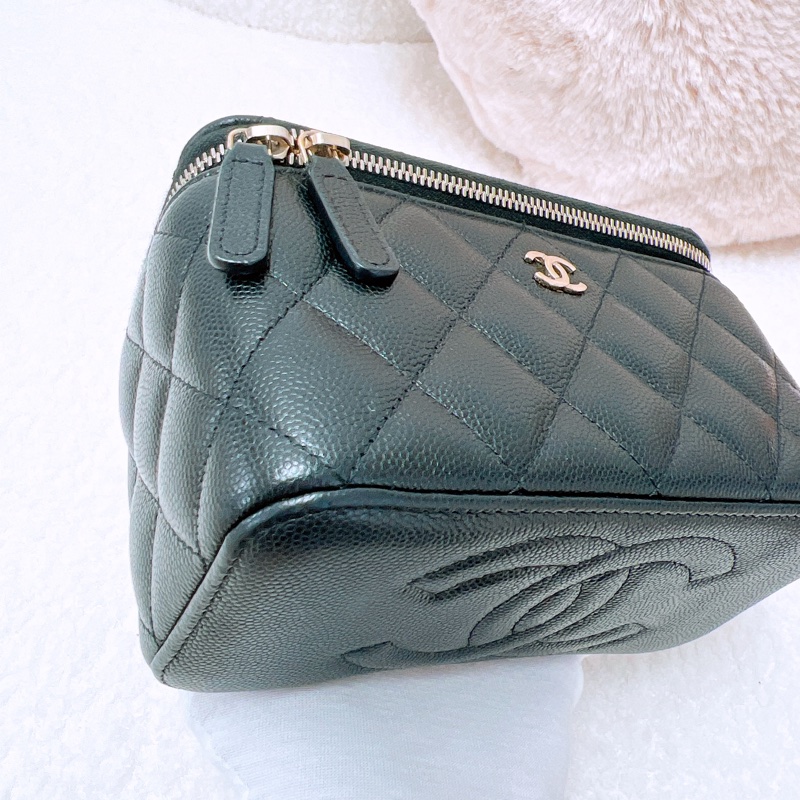 Chanel 黑金牛皮長盒子/化妝包-3