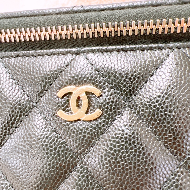 Chanel 黑金牛皮長盒子/化妝包-6