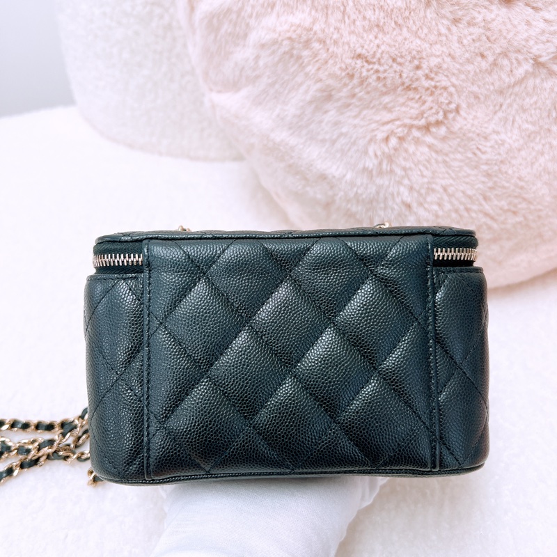 Chanel 黑金牛皮長盒子/化妝包-7