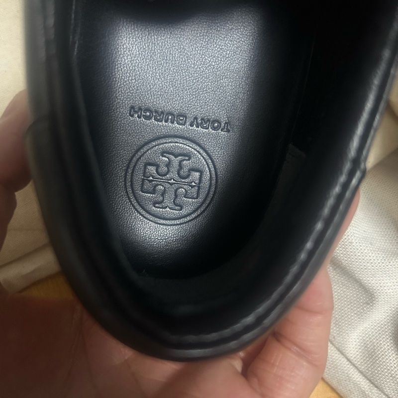 Tory Burch 休閒皮質的鞋-5