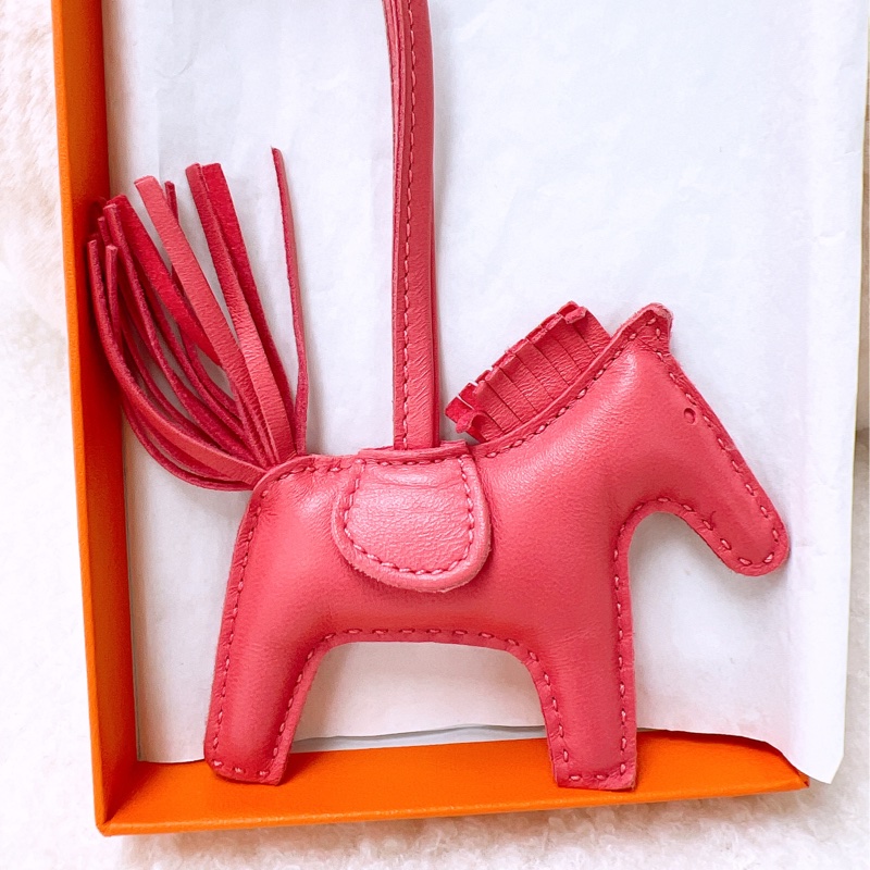 Hermes rodeo PM 粉色小馬包掛-1