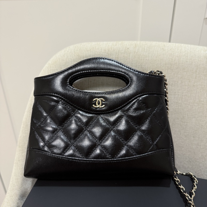 Chanel 31 bag nano-5