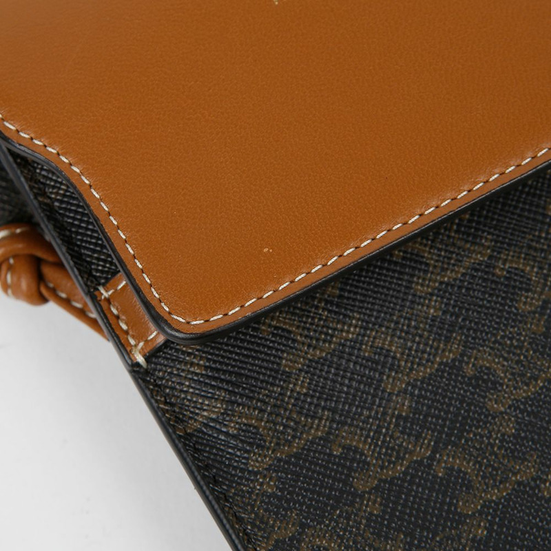 【包稅】CELINE 10G332CQD 翻蓋手機袋斜背包-2