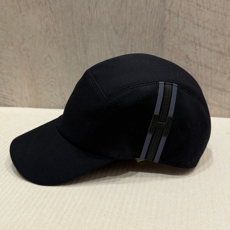 hermes 男裝 黑色鴨舌帽-0