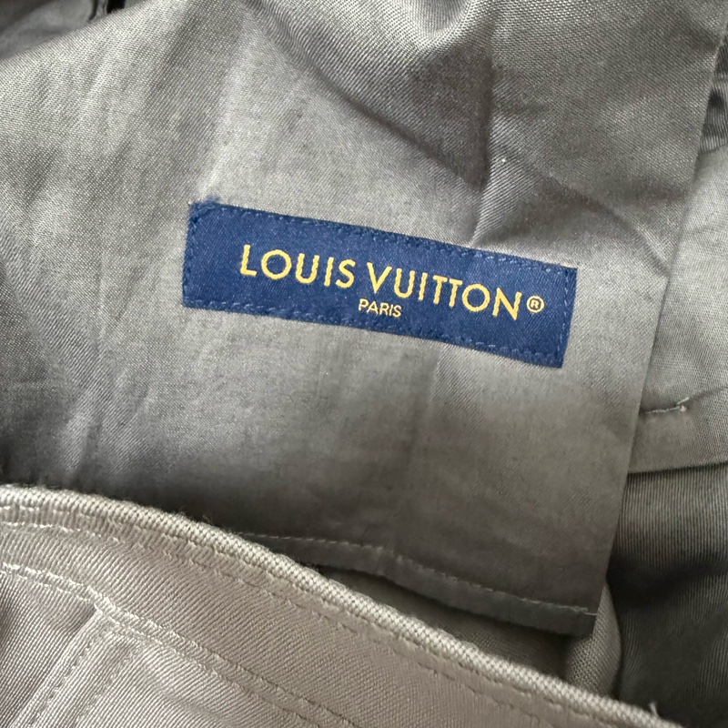 Louis Vuitton greyish beige wool wide leg pants 46-7