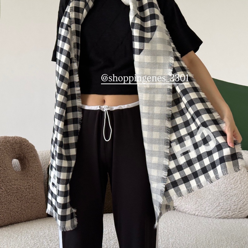 香奈兒 Chanel 25P 黑白格紋圍巾 白色底-0