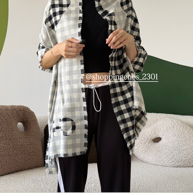 香奈兒 Chanel 25P 黑白格紋圍巾 白色底-4