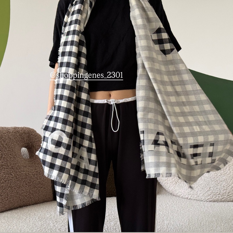 香奈兒 Chanel 25P 黑白格紋圍巾 白色底-5