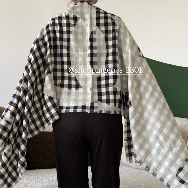 香奈兒 Chanel 25P 黑白格紋圍巾 白色底-9