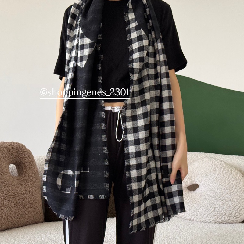 香奈兒 Chanel 25P 黑白格紋圍巾 黑色底-6