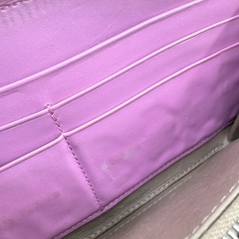 BV 粉色長款錢包-13