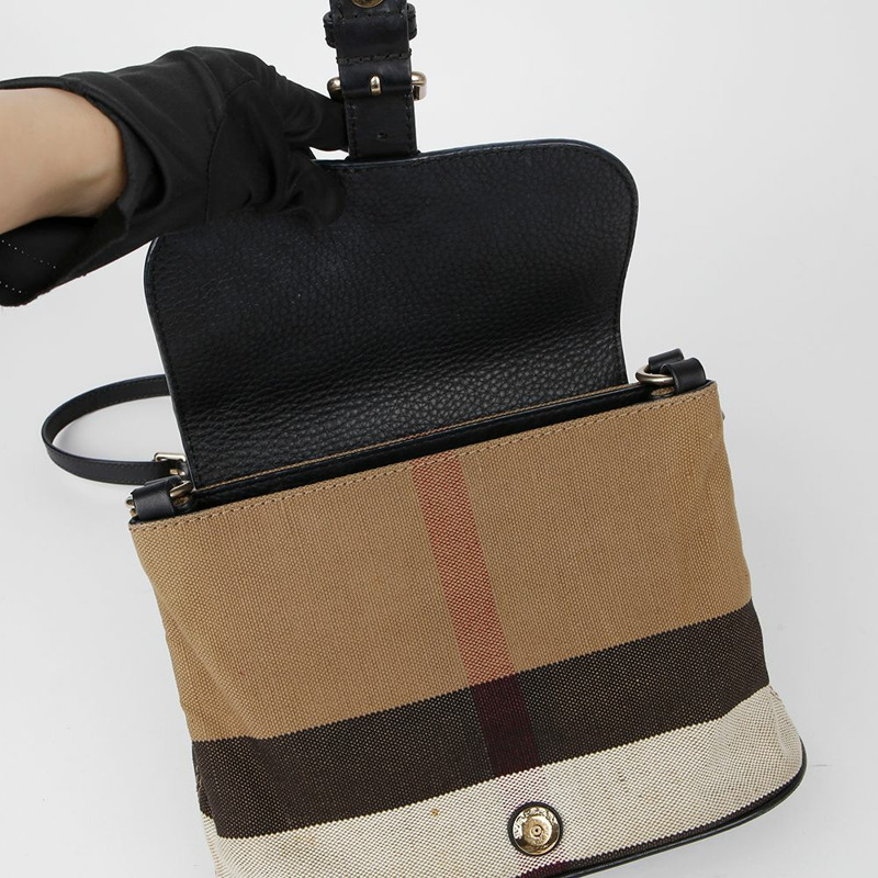 BURBERRY 顆粒狀超大格紋小號斜背包 3997256-9