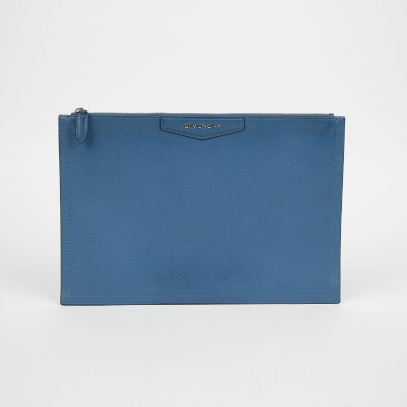 GIVENCHY Antigona 大號離合器-0