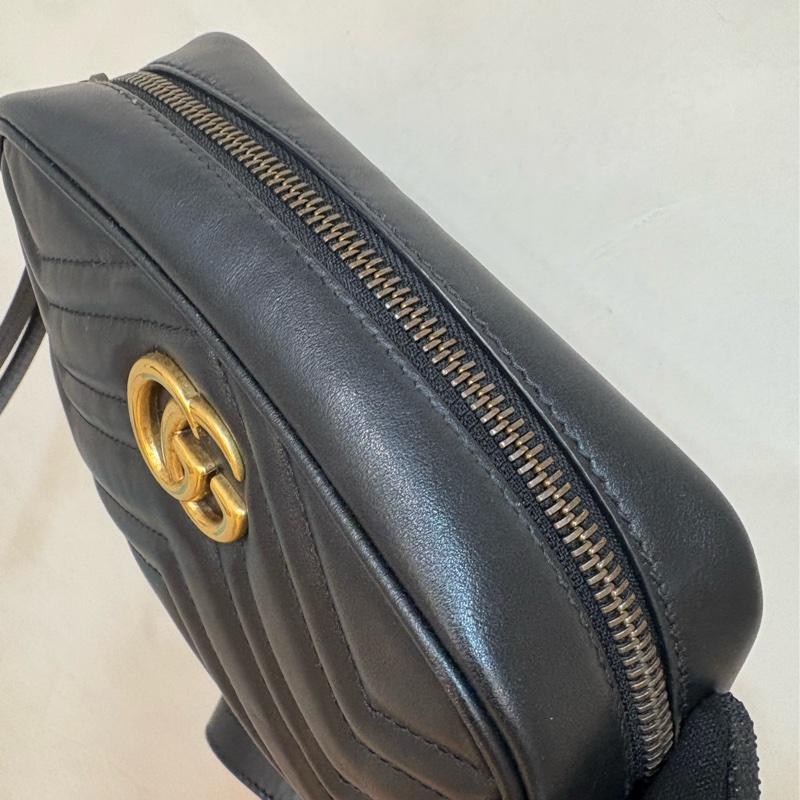 Gucci 黑金相機包 小號-2