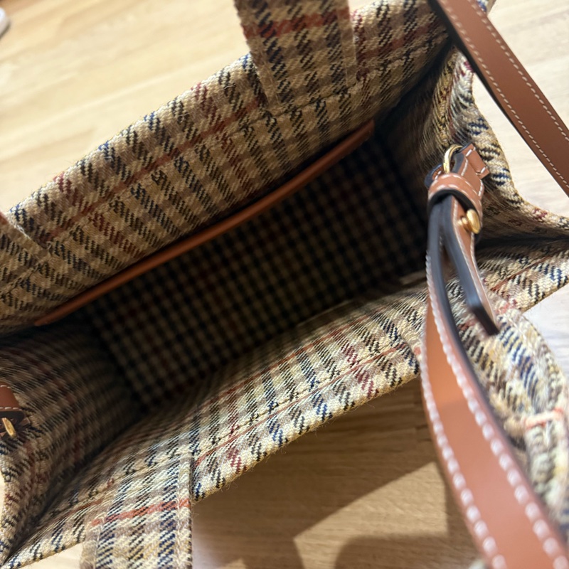 CELINE 22年千鳥紋tote-3