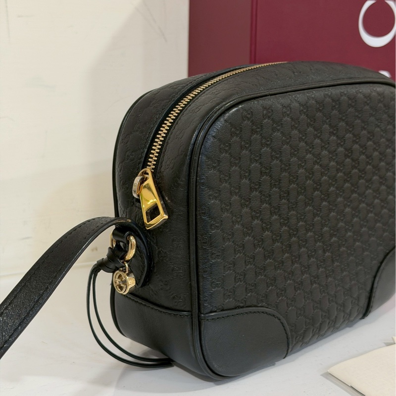 超低價出售😍Gucci古馳全皮黑色壓紋相機包單肩斜挎包-4