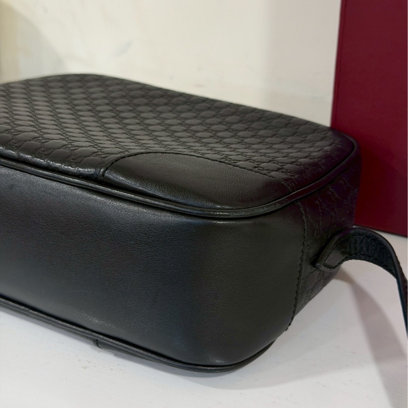 超低價出售😍Gucci古馳全皮黑色壓紋相機包單肩斜挎包-8