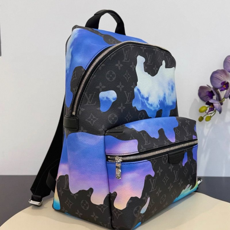 LV Discovery 藍紫色雲朵圖案拼老花後背包 芯片款 全新配件塵袋-2