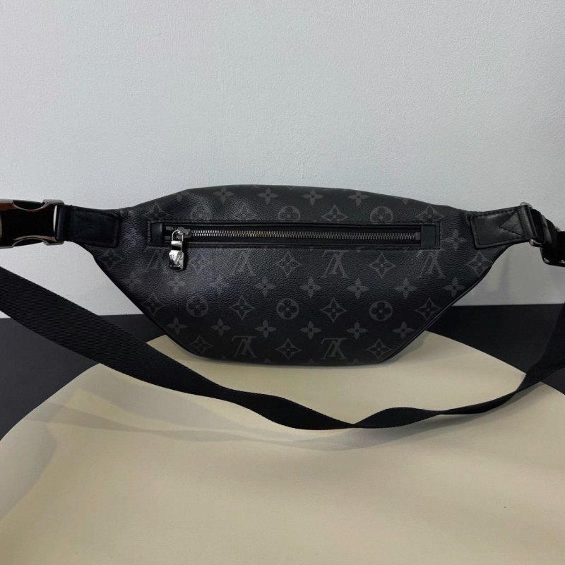 LV Discovery黑老花胸包腰包 芯片款 44x15x9 98新配件塵袋-4