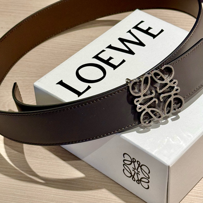 LOEWE 小牛皮Anagram 寬版銀釦雙面皮帶 95cm-0