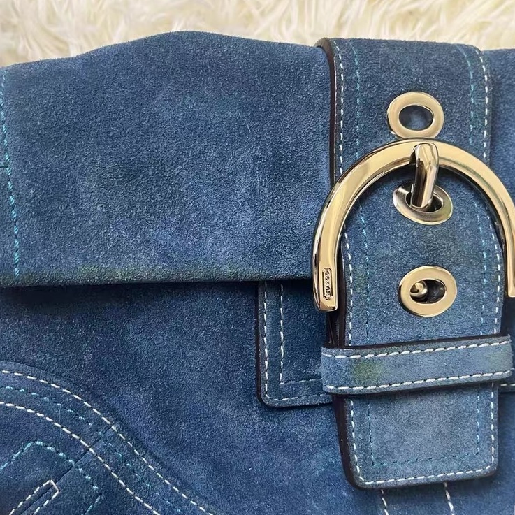 ✨3200帶走✨coach丹寧牛仔藍麂皮法棍-5