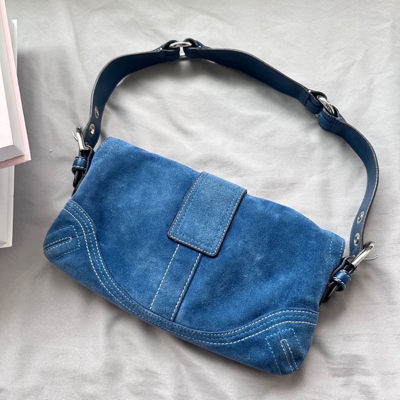 ✨3200帶走✨coach丹寧牛仔藍麂皮法棍-6