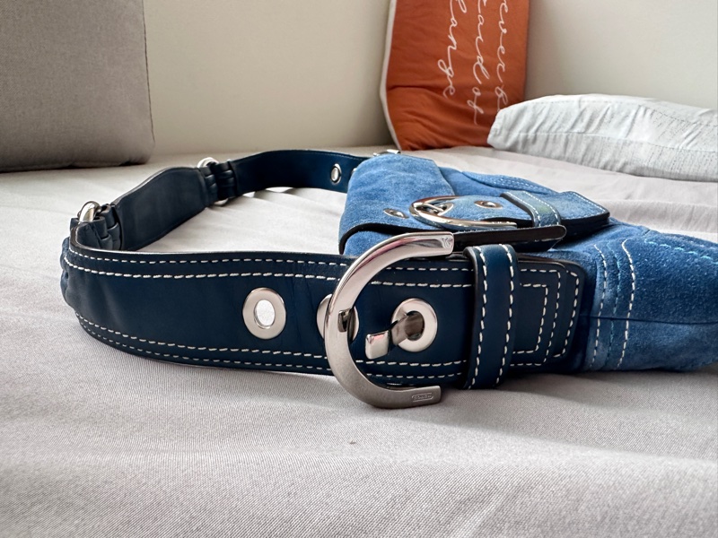 ✨3200帶走✨coach丹寧牛仔藍麂皮法棍-9