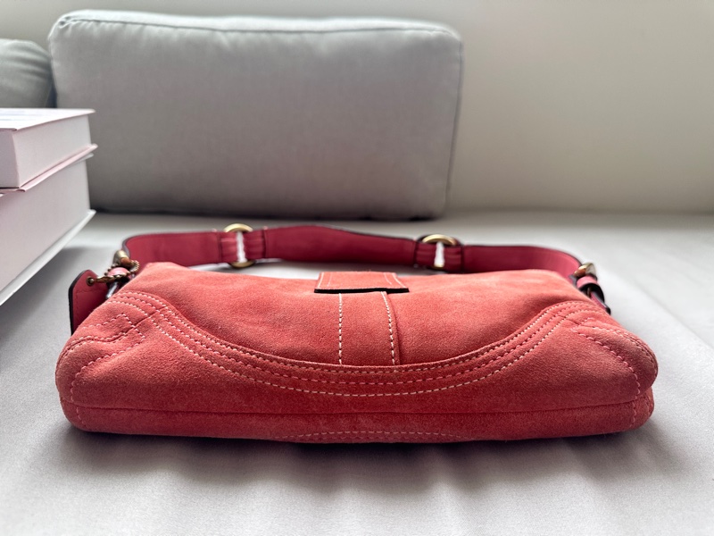 ✨3200帶走✨coach水蜜桃麂皮法棍-5