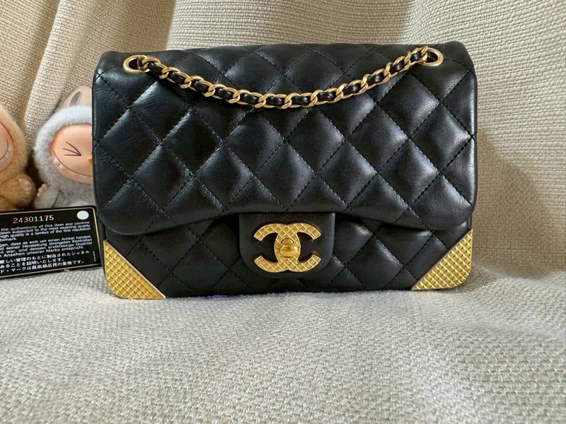 小巴黎二手名牌 Chanel mini coco 20cm 黑金 牛皮 宮廷款-4