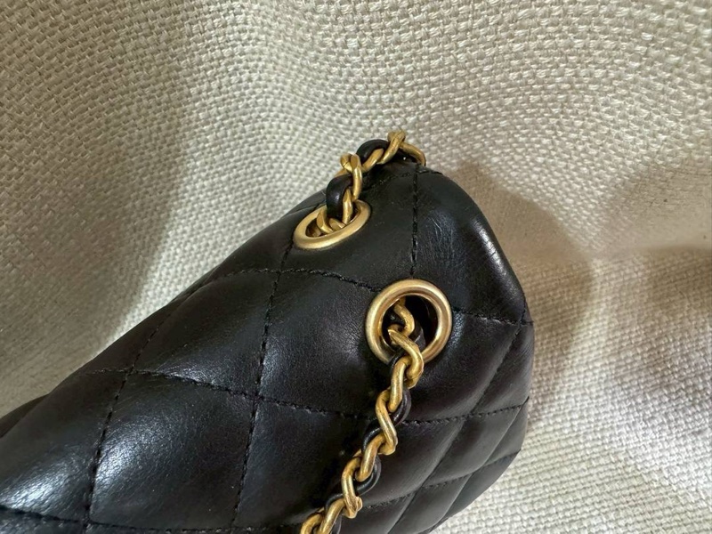 小巴黎二手名牌 Chanel mini coco 20cm 黑金 牛皮 宮廷款-15