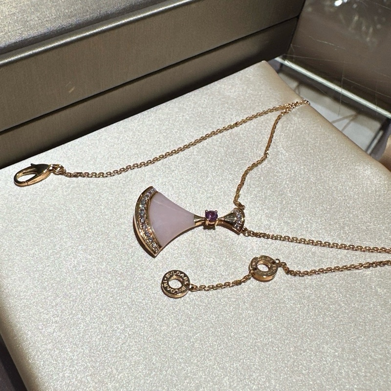 BVLGARI宝格丽经典DIVAS DREAM系列粉色蛋白石扇子镶钻项链-5