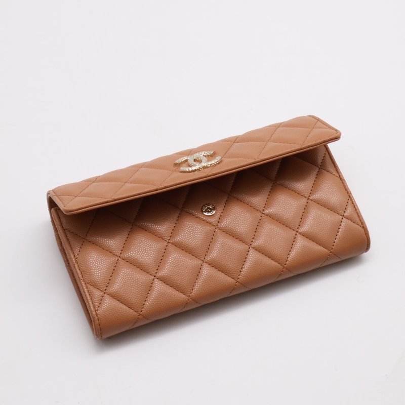 CHANEL 24K粒面牛皮雙折絲巾長夾 - 焦糖金-5