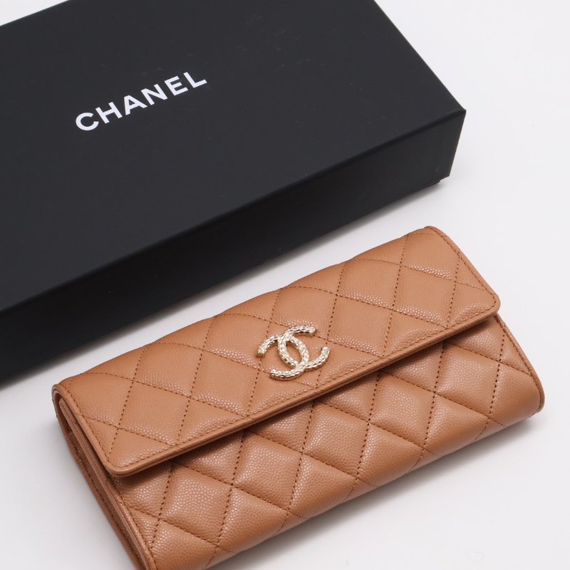 CHANEL 24K粒面牛皮雙折絲巾長夾 - 焦糖金-6