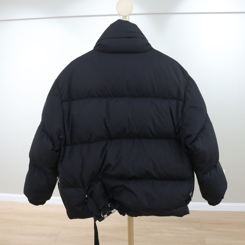 ❤️PRADA 時尚羽絨外套-1