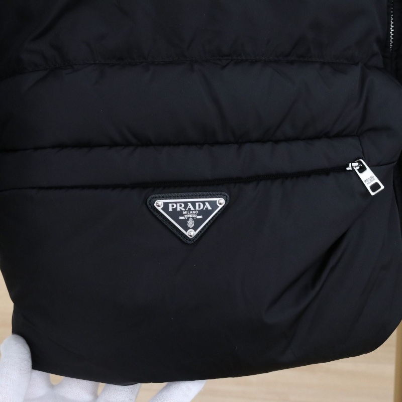❤️PRADA 時尚羽絨外套-3